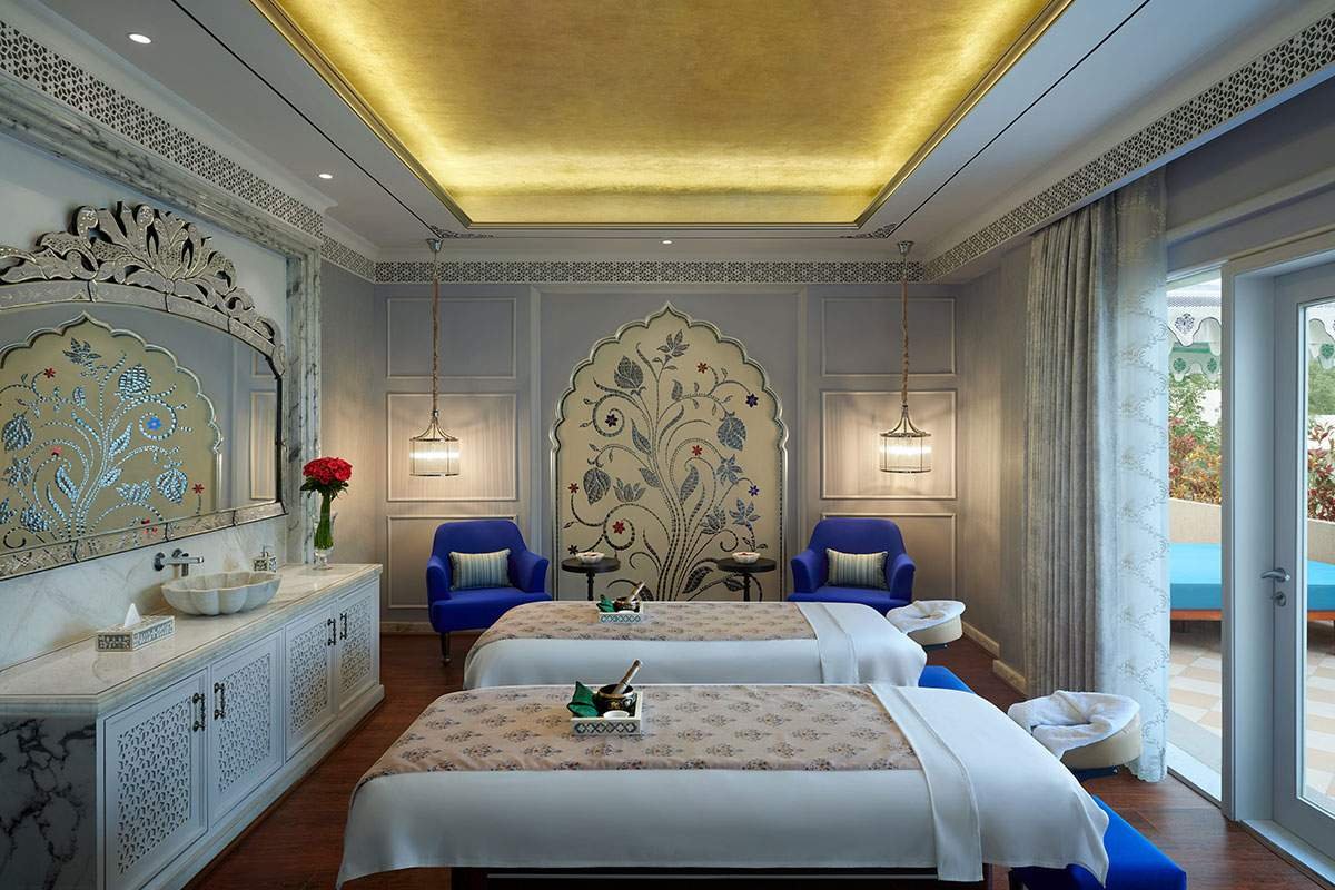 Delhi Luxury Hotel